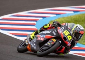 Ataque final e fora de horas vale pole position a David Muñoz que «roubou» Maximo Quilles