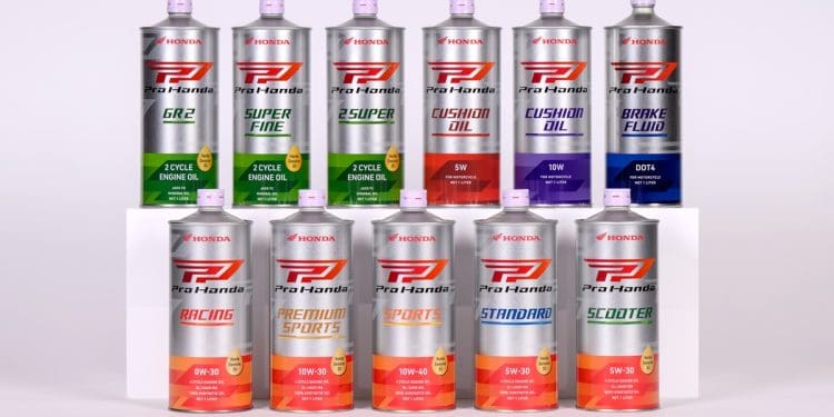 Honda renova gama de óleos para motociclos com nova imagem