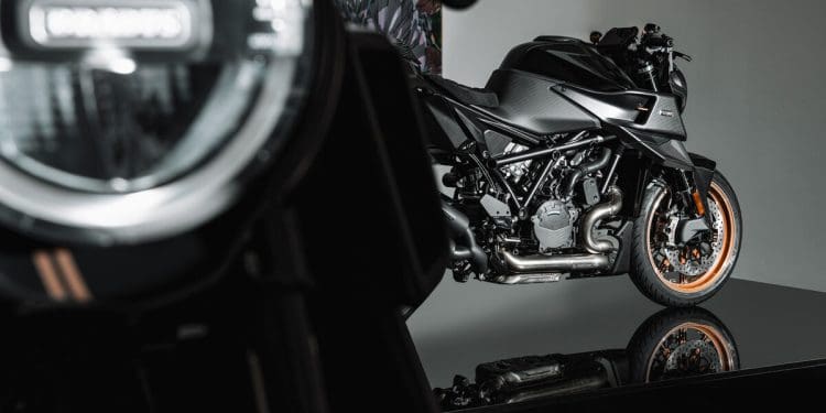 Brabus trabalha num autêntico «foguetão» em duas rodas