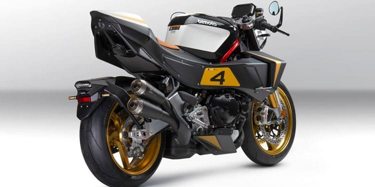 Bimota KB4RC, entre uma café racer e uma MotoGP, quase a chegar oficialmente