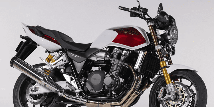 Honda CB1300 SUPER FOUR SP Final Edition: A última peça da lenda «BIG-1» e com unidade limitadas