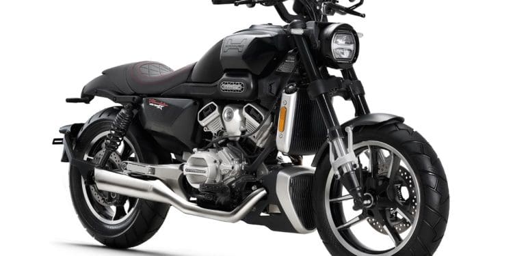 Hyosung GV 125 X, uma sul-coreana ideal para a iniciação nos motociclos