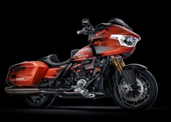 Harley-Davidson surpreende com versão limitada de produção da CVO Road Glide RR