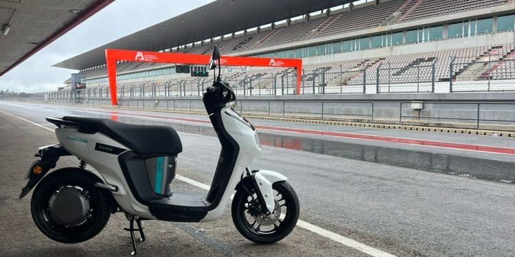 Yamaha Neo’s é a nova adição à frota do Autódromo do Algarve, casa do MotoGP em Portugal