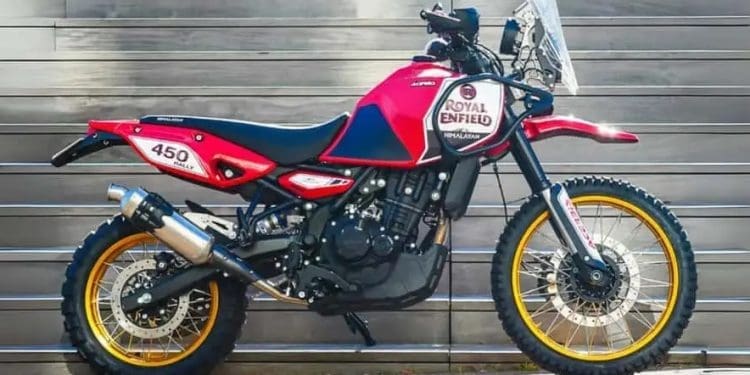 Dust Trail: A Royal Enfield Himalayan 450 no seu estado mais selvagem