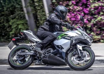 Kawasaki emite recall e alerta: modelos Ninja e-1 e Z e-1 não devem ser utilizados até resolução de falha