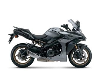 Suzuki atualiza GSX-8S e GSX-S1000GT com novas cores