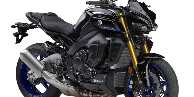 Conheça as cores da Yamaha MT-10 e MT-10 SP que chega à Terra do Sol Nascente este mês de maio