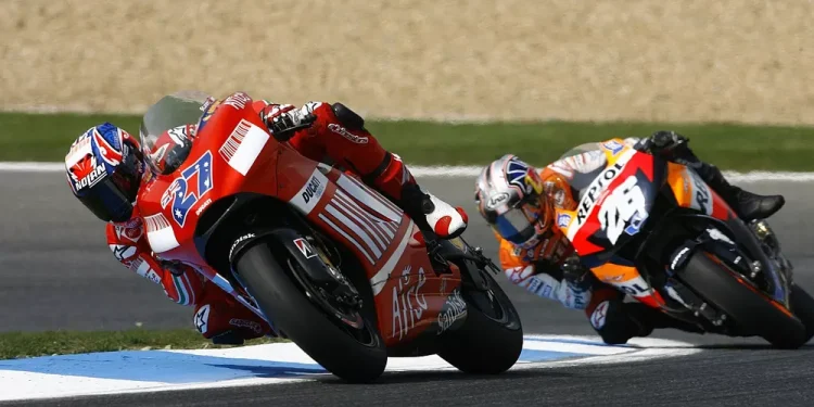 Scott Redding não esconde admiração por Casey Stoner que tinha ‘mais talento que os cinco melhores pilotos juntos’