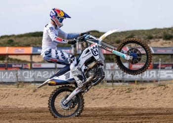 Duplo triunfo de Kay de Wolf no MX2 na Sardenha