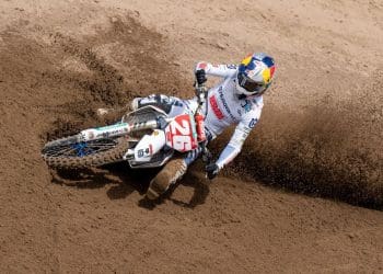Liam Everts levou a melhor em renhido duelo na corrida de qualificação do MX2 em Trento