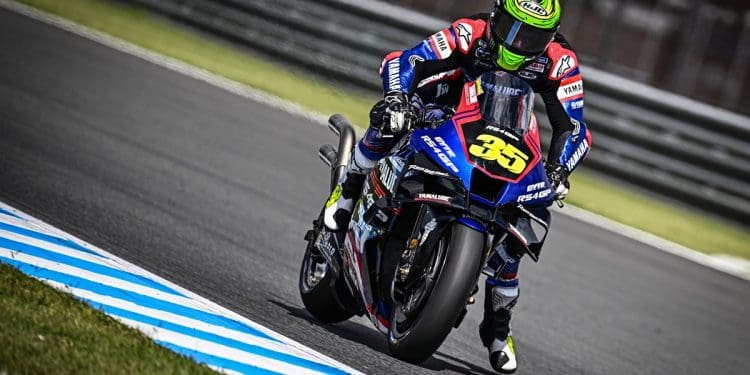 Cal Crutchlow de regresso aos testes com a Yamaha