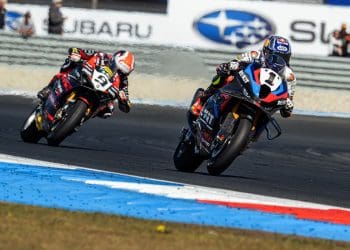 BMW determinada em manter Toprak Razgatlioglu pode oferecer contrato milionário