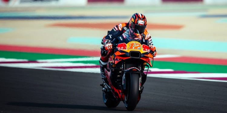 Nicolas Goyon viu sábado de Maverick Viñales no GP do Qatar «tramado» por ‘escolha errada de pneus’