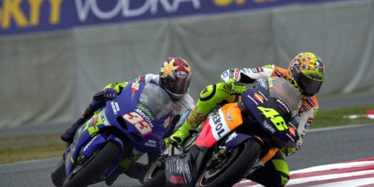 Há 23 anos fez-se história, com a primeira vitória de Valentino Rossi no MotoGP, em Suzuka