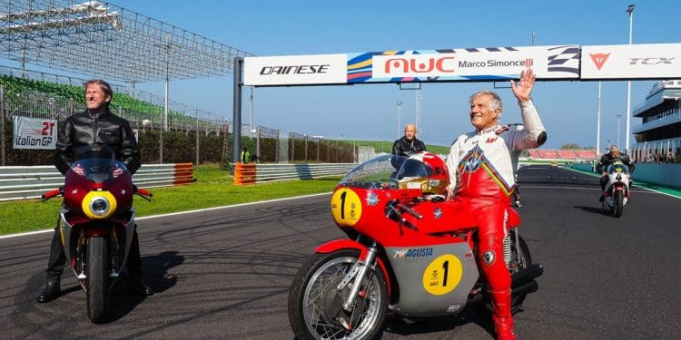 Giacomo Agostini recorda «não» à Ferrari e à F1: ‘Foi muito doloroso…’