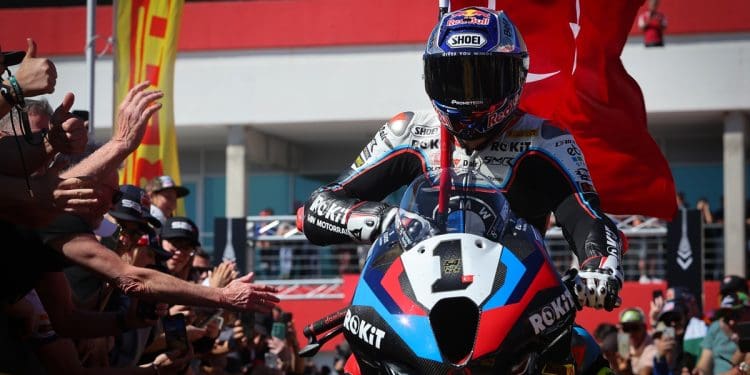 Toprak Razgatlioglu tem duas opções para ir para o MotoGP