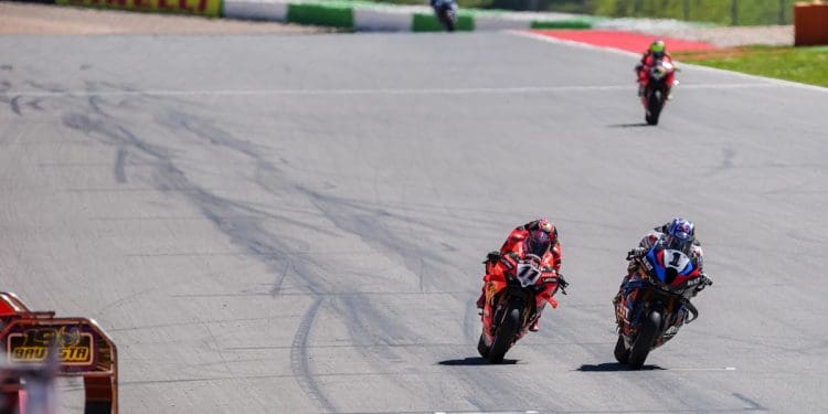 BMW e Ducati penalizadas no fluxo de combustível para o WSBK em Assen