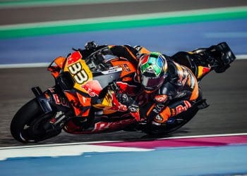 Brad Binder e KTM continuam com problema: ‘Assim que o pneu quebra, a vibração chega’