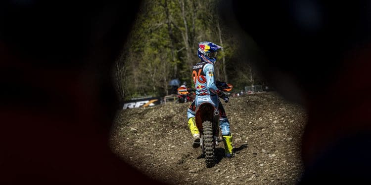 Lucas Coenen selou vitória na corrida 1 do MXGP da Suíça