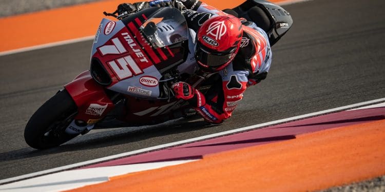 Albert Arenas trava Manuel González no FP2 do GP do Qatar de Moto2