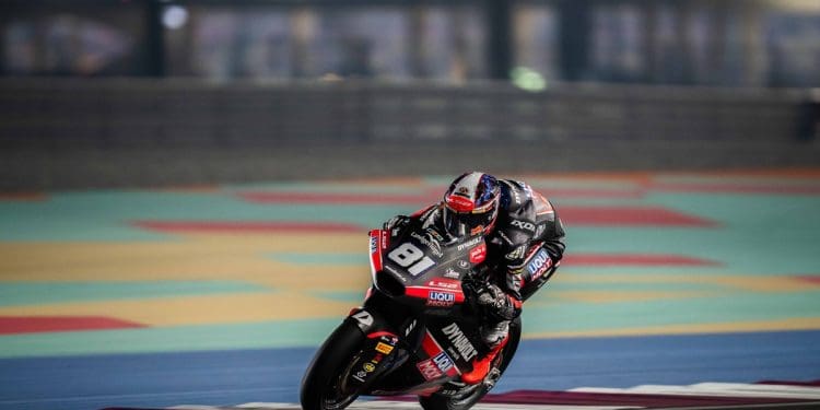 Senna Agius lidera Q1 em Losail e segue com mais três para a Q2 de Moto2