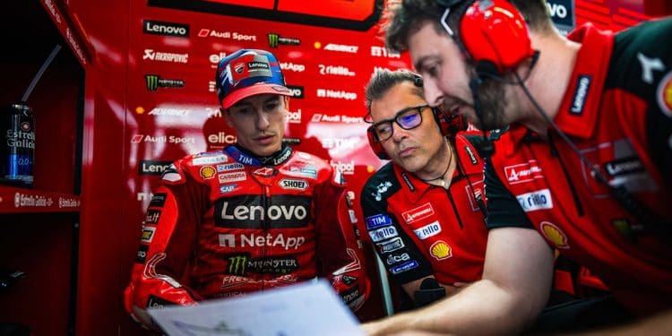 O conselho de Gigi Dall’Igna a Marc Marquez após a queda em Austin