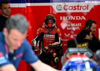 Joan Mir admite dúvidas no Qatar: ‘Uma reta enorme, o asfalto com pouco aderência… é talvez o pior cenário possível para a nossa moto’