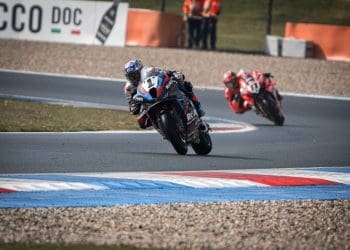 Toprak Razgatlioglu com corrida 2 árdua: ‘Durante algumas voltas, pensei se seria melhor entrar na garagem’