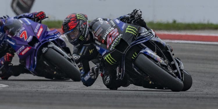 Álex Rins sofreu revés na primeira volta do GP das Américas mas não abalou: ‘Controlei os nervos; Passo a passo recuperei até ao 11.º lugar’