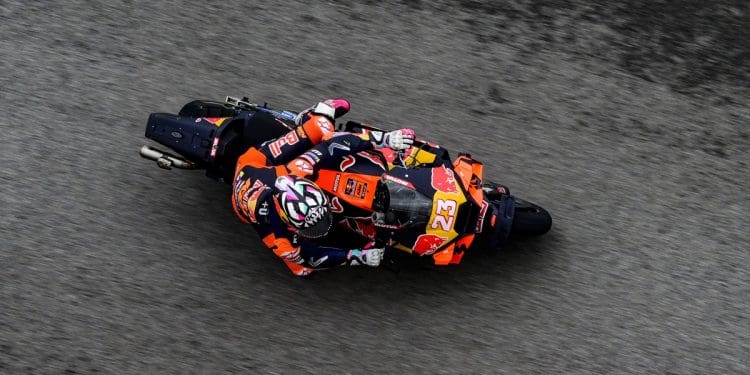 Enea Bastianini e Maverick Viñales testaram com a KTM em túnel de vento