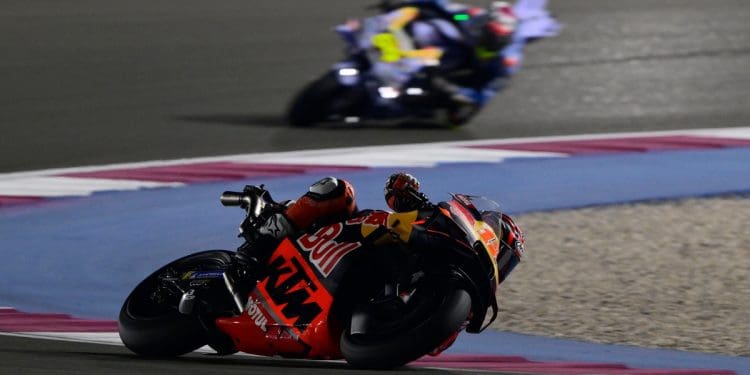 ‘Avisos da pressão do pneu? Só estava a olhar em frente, nem sequer olhei para mais nada’ – Maverick Viñales