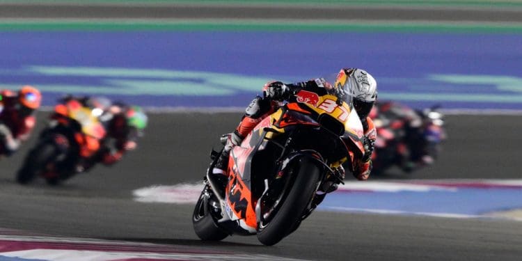 Pedro Acosta sem explicação ‘lógica’ para problema: ‘Não é fácil competir assim’