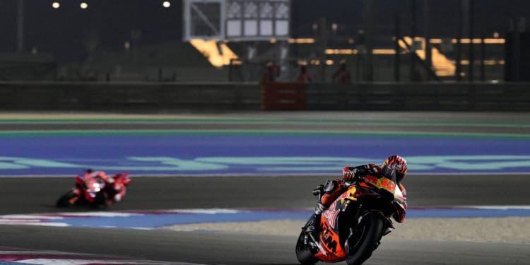 Hervé Poncharal garante que Maverick Viñales não teve vantagens de desempenho com a pressão dos pneus