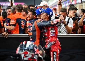 Marc Márquez recuperou liderança no MotoGP, Viñales foi penalizado e perdeu segundo lugar; Di Giannantonio «chateado» com Álex Márquez