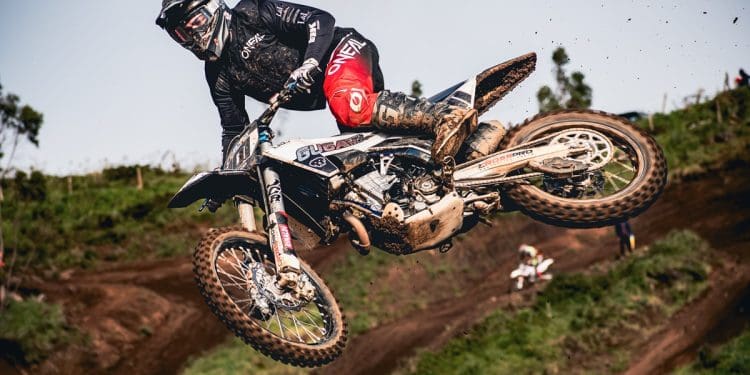 Xurxo Prol triunfou no domingo de Páscoa no CNMX em Casais de São Quintino