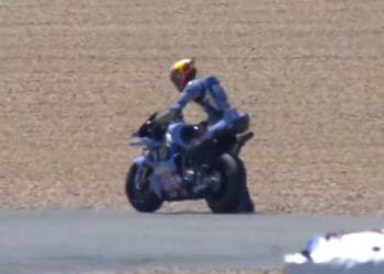 Vídeo: Fermín Aldeguer ia a caminho de uma das suas melhores corridas mas… caiu