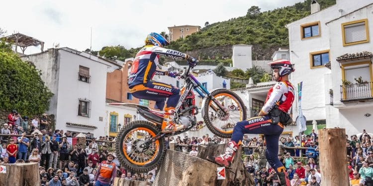 Toni Bou e Repsol Honda dominaram no arranque do TrialGP