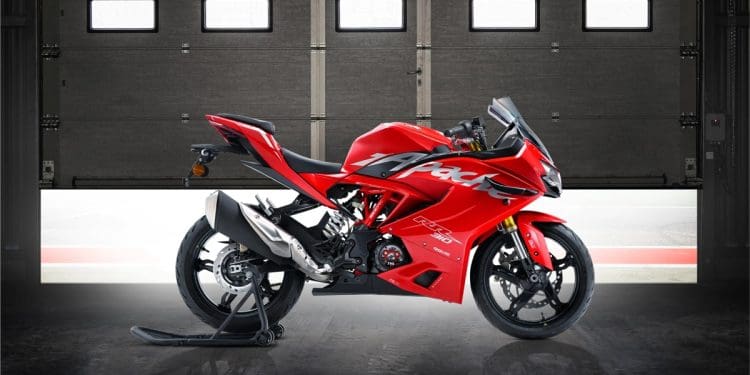 TVS Apache atinge os seis milhões de vendas no 20.º aniversário