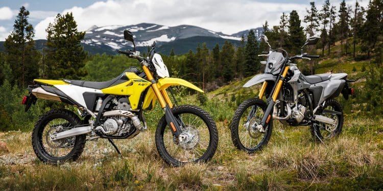 As duas novas versáteis DR-Z4 monocilíndricas da Suzuki