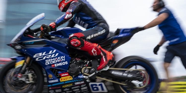 Can Öncü na frente de um peculiar treino livre do WSSP em Most