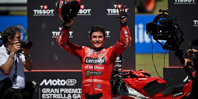Chicho Lorenzo dá o braço a torcer e reconhece ‘que Marc Márquez é o melhor da história’