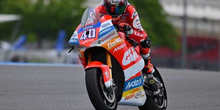 Mattia Casadei dominou corrida 2 do MotoE em Le Mans e está na liderança do campeonato