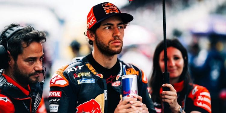 ‘A pista estava crítica, mas o meu ritmo era provavelmente melhor até do que alguns pilotos do pódio’, diz Enea Bastianini