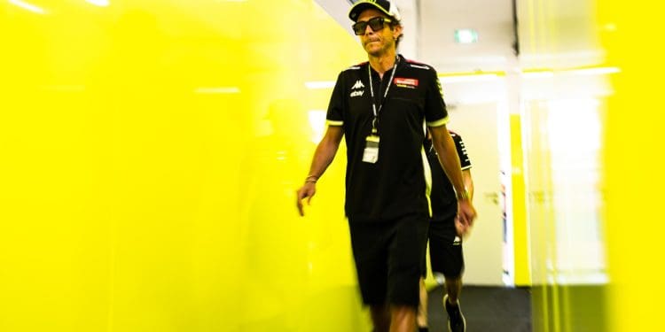 ‘O motociclismo mete medo, mas nos primeiros anos o teu medo é arruinar a carreira’ – Valentino Rossi