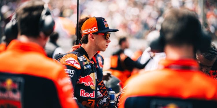 Corrida em Le Mans de caos fez Pedro Acosta repensar novas estratégias, com erros de adversários a terem algum peso