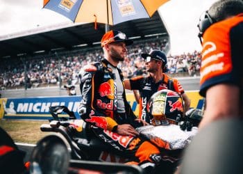 Brad Binder evita comentar sobre tensões internas nas equipas de MotoGP em casos de separação litigiosa: ‘Nunca o vivi’