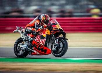 Maverick Viñales rejuvenesce na KTM Tech3: ‘Sinto que tenho 17 anos, mas com experiência’