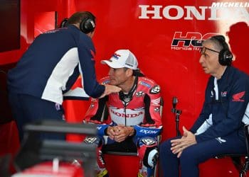 Aleix Espargaró acredita que problemas de vibração da Honda são devido à temperatura, numa opinião contrária à de Luca Marini