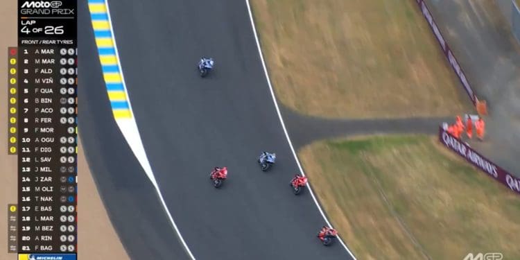 Vídeo: O momento em que Francesco Bagnaia foi dobrado